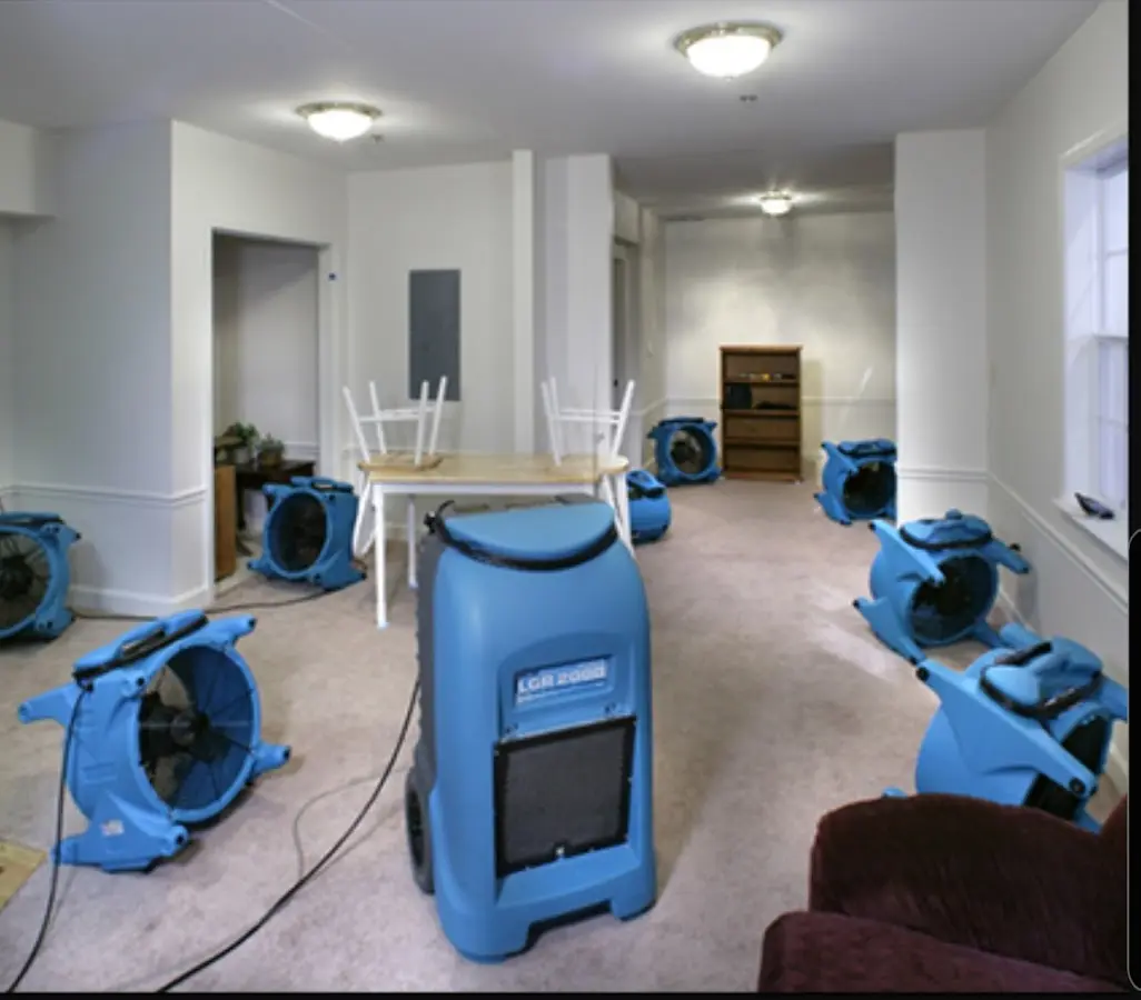 Air movers and dehumidifier setup for Water Extraction & Removal in Guadalupe